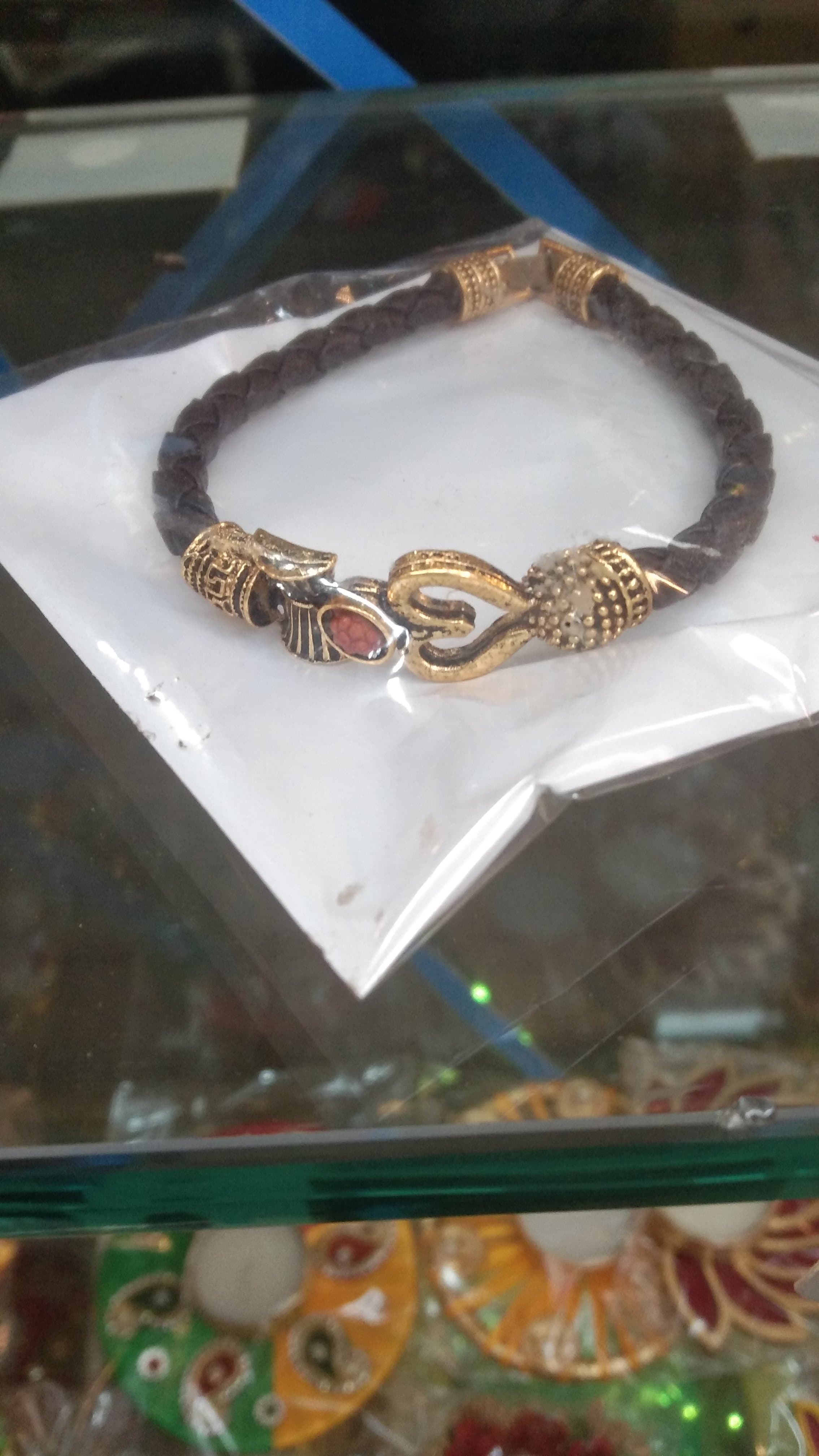 Misc. Rakhi RA42