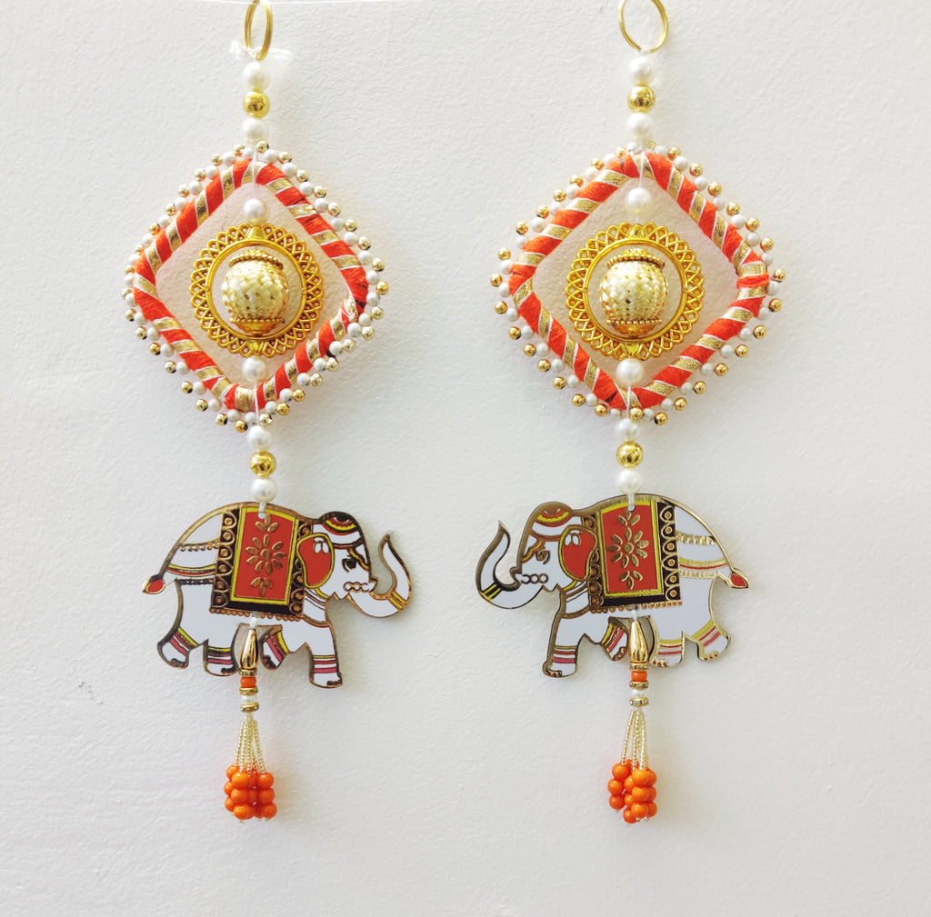 Hanging Pair TLT109