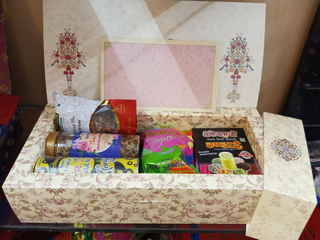 Holi Hamper HLC77